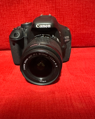 CANON EOS 600D