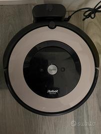 Robot aspirapolvere Roomba E5