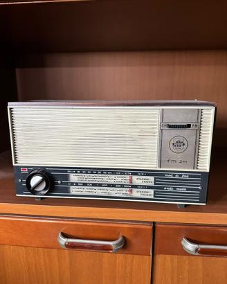 Radio Vintage d'epoca Magnafon FM 211 (Anni ‘60)