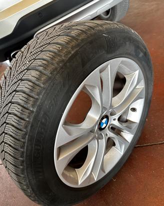 Cerchi e gomme  da 18 BMW - F26
