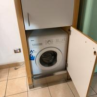 Mobile Credenza ikea con spazio nascondi lavatrice