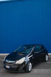 Opel Corsa 1.2 GPL 3 porte, cambio manuale, 2010,