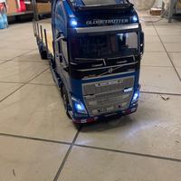 Volvo tamiya nuovo