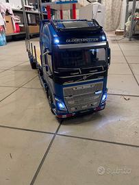 Volvo tamiya nuovo