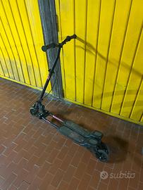 Monopattino speciale doppio