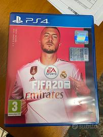 Fifa 20 PlayStation 4 + ricarica 20