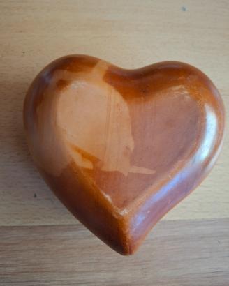 Cuore in bachelite anni  30