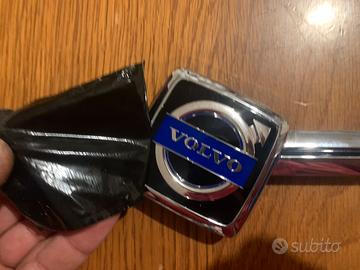 Logo Volvo S80 2006  Emblema 8220875