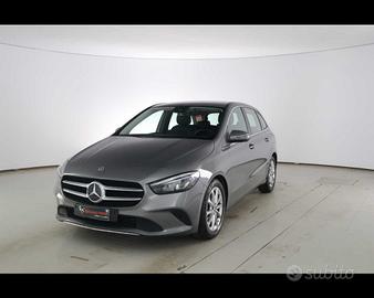 MERCEDES-BENZ B 180 d Automatic Sport