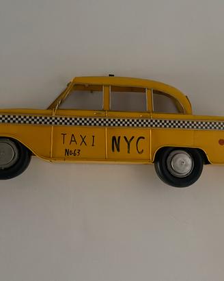 Taxi in ferro Maison du Monde