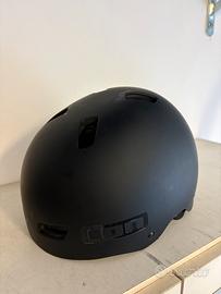 Casco Ion taglia L