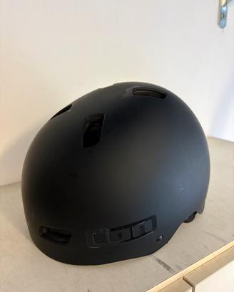 Casco Ion taglia L