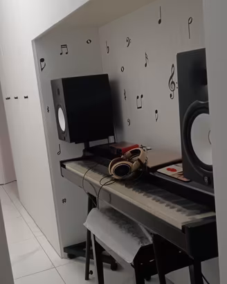 YAMAHA HS8 coppia monitor studio perfetti.