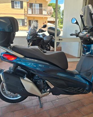 Piaggio Beverly 400 HPE UNIPRO KM 16.992