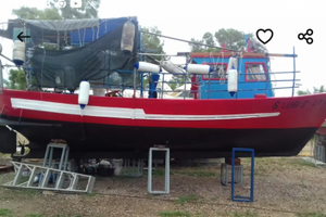 Barca da pesca con licenza