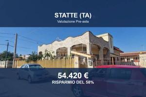Immobile in asta di 203 m² con più di 5 locali a S
