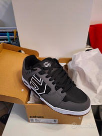 Etnies FAZE
