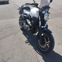 Moto Yamaha MT3