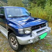 MITSUBISHI Pajero ('82-'00) - 1998