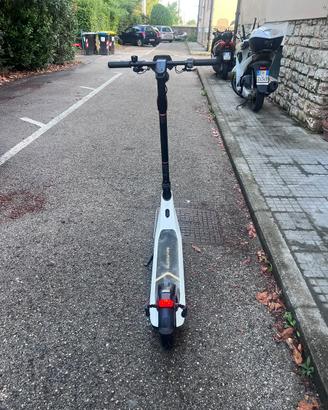 Monopattino elettrico niu kqi2 PRO