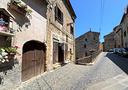 3-locali-a-grotte-di-castro