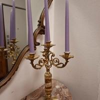 candelabro in marmo