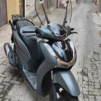Honda sh 125 sport 