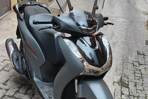 Honda sh 125 sport 