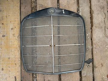 MASCHERINA ANTERIORE MERCEDES PONTON 2 SERIE