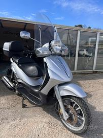Piaggio Beverly 500