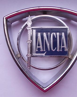 Stemma-Logo griglia anteriore Lancia Beta