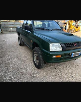 Mitsubishi l200 1999