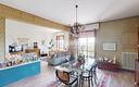 quinto-piano-con-balcone-e-garage