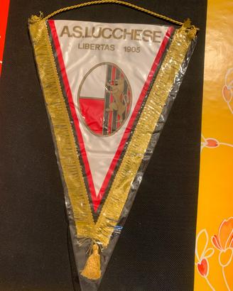 Gagliardetto calcio as Lucchese