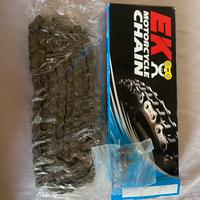 Catena di trasmissione moto