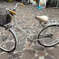 Bicicletta bianca diametro 65 cm - SOLO RITIRO