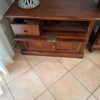 mobile/porta tv noce con intarsi