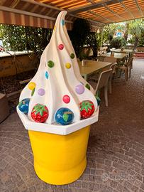 Cono gelato espositivo