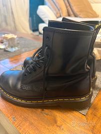 Stivali dr martens