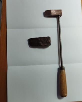 Antico saldatore a mazza in rame e testata .