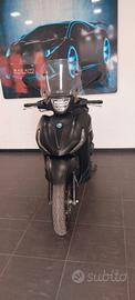 Piaggio Beverly 400 sport