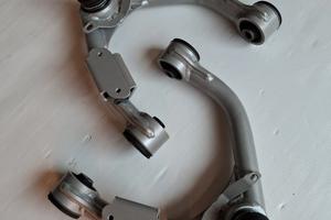 Braccetti superiori rialzati e rinforzati per Mits