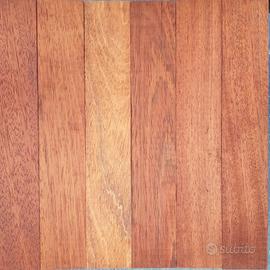 parquet in massello di teak 