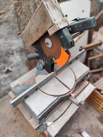 sega troncatrice a disco per legno