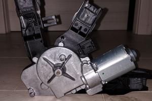 Citroen C4 Picasso Motorino tergicristallo posteri