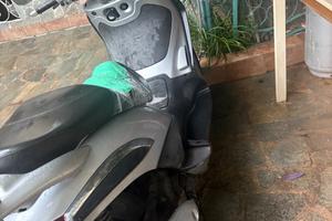 Piaggio Beverly 250 - 2004