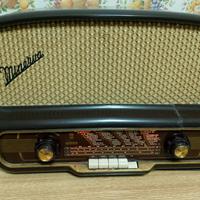 Radio a transistor vintage anni 40