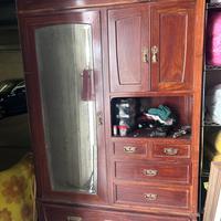 Mobile antico in Ciliegio