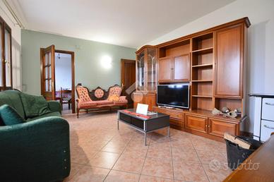 PORZIONE DI BIFAMILIARE A ERACLEA