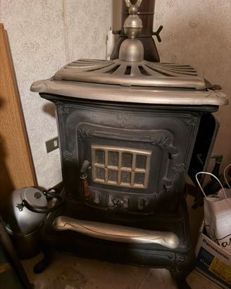 Stufa parlor stove